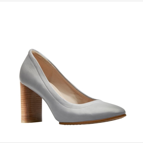 clarks heels grey